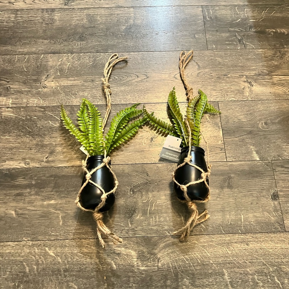 True Living Hanging Greenery Arrangement Set of 2‎ NEW